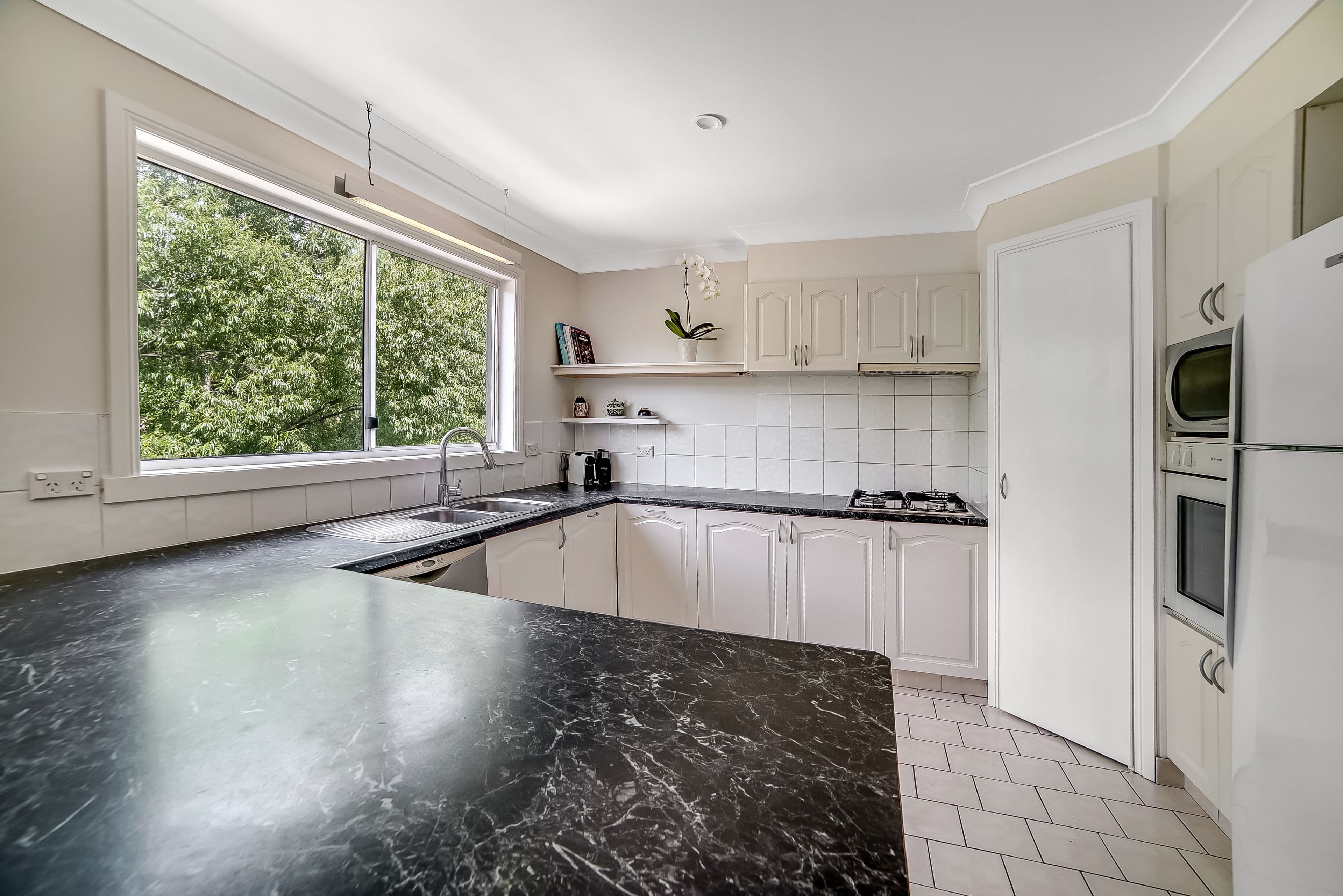 71 Ruth Drive, Lenah Valley TAS 7008, Lenah Valley - Thumbnail 4