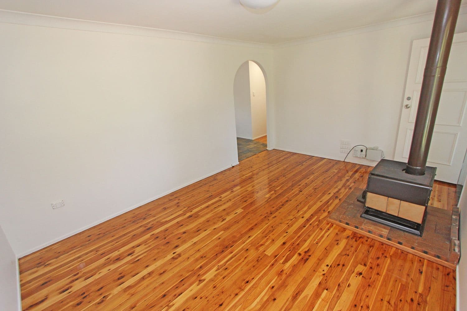11 Sherwood Drive, Springfield NSW 2250, Springfield - Thumbnail 2