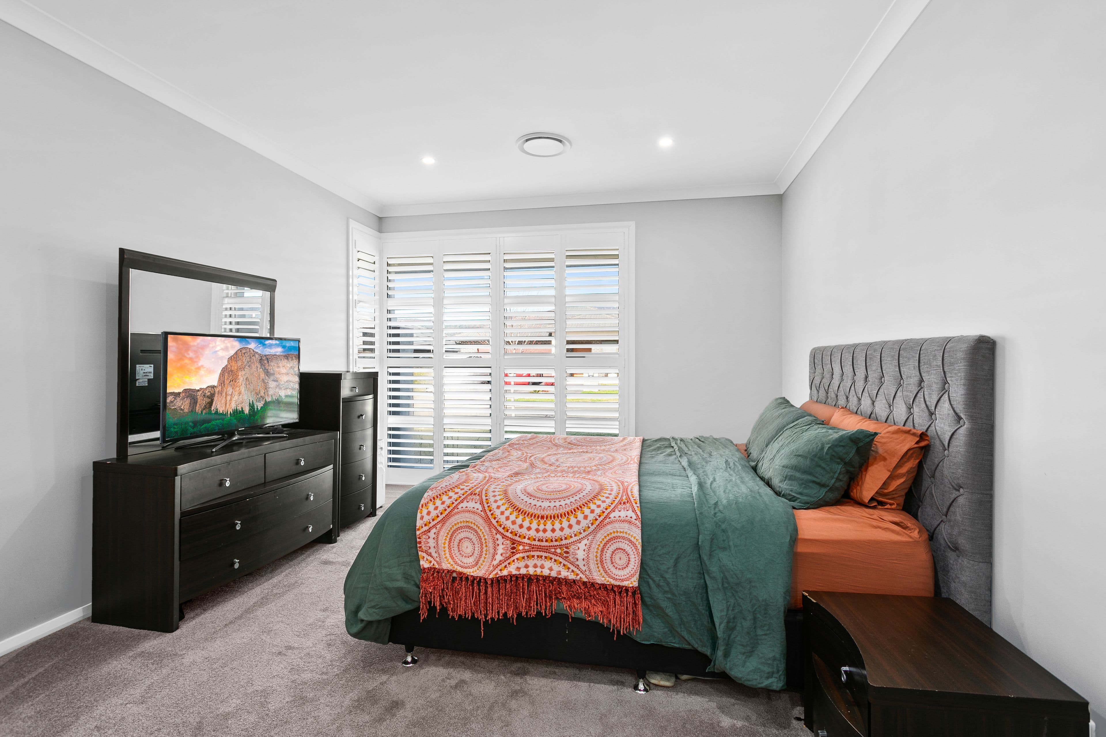 1 Bartlett Crescent, Calderwood NSW 2527, Calderwood - Thumbnail 6
