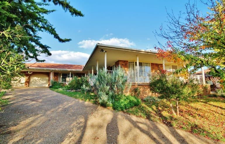 40 Pineview Circuit, YOUNG NSW 2594, Young - Image 1