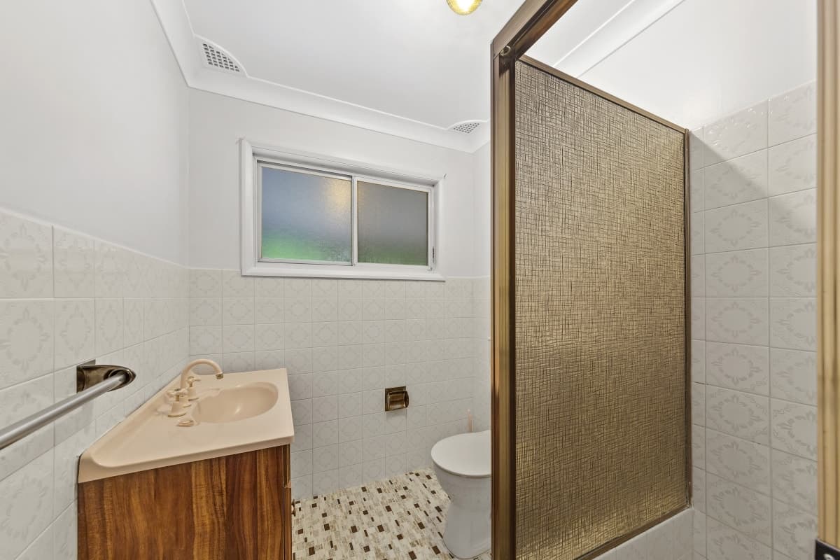 46 Mooramba Avenue, North Gosford, North Gosford - Thumbnail 6