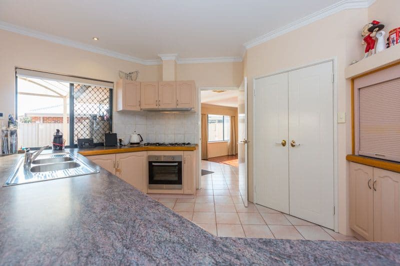 38 Mettler Court, Canning Vale WA 6155, Canning Vale - Thumbnail 2