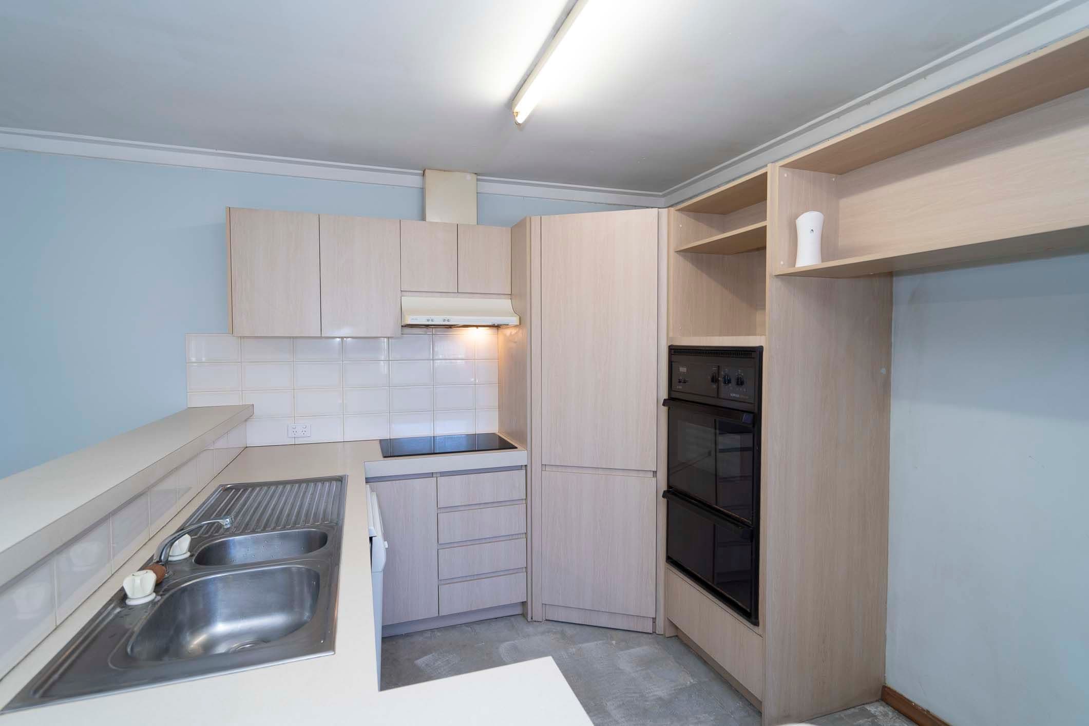 357 Abernethy Road, Cloverdale WA 6105, Cloverdale - Thumbnail 4