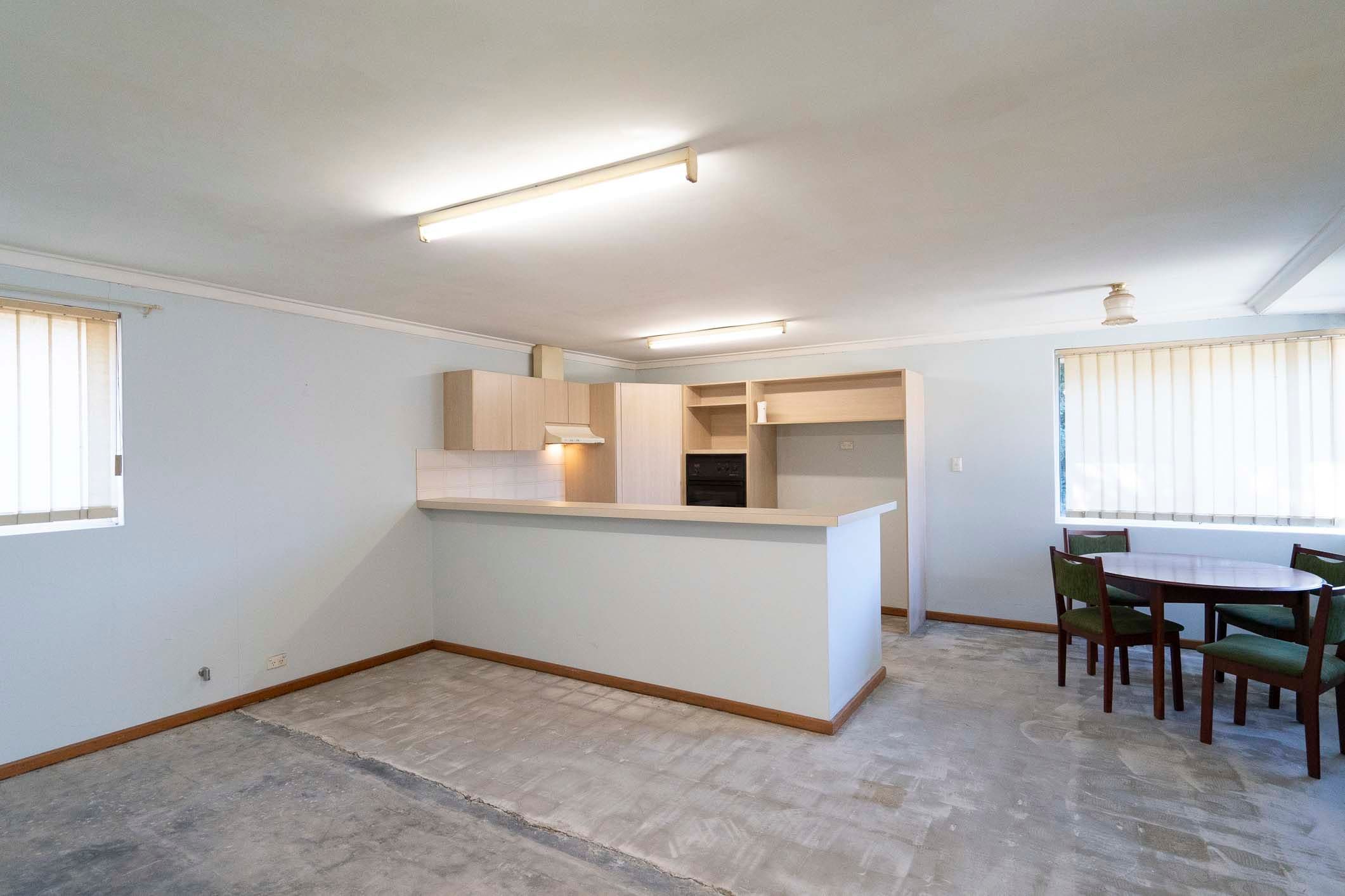 357 Abernethy Road, Cloverdale WA 6105, Cloverdale - Thumbnail 5