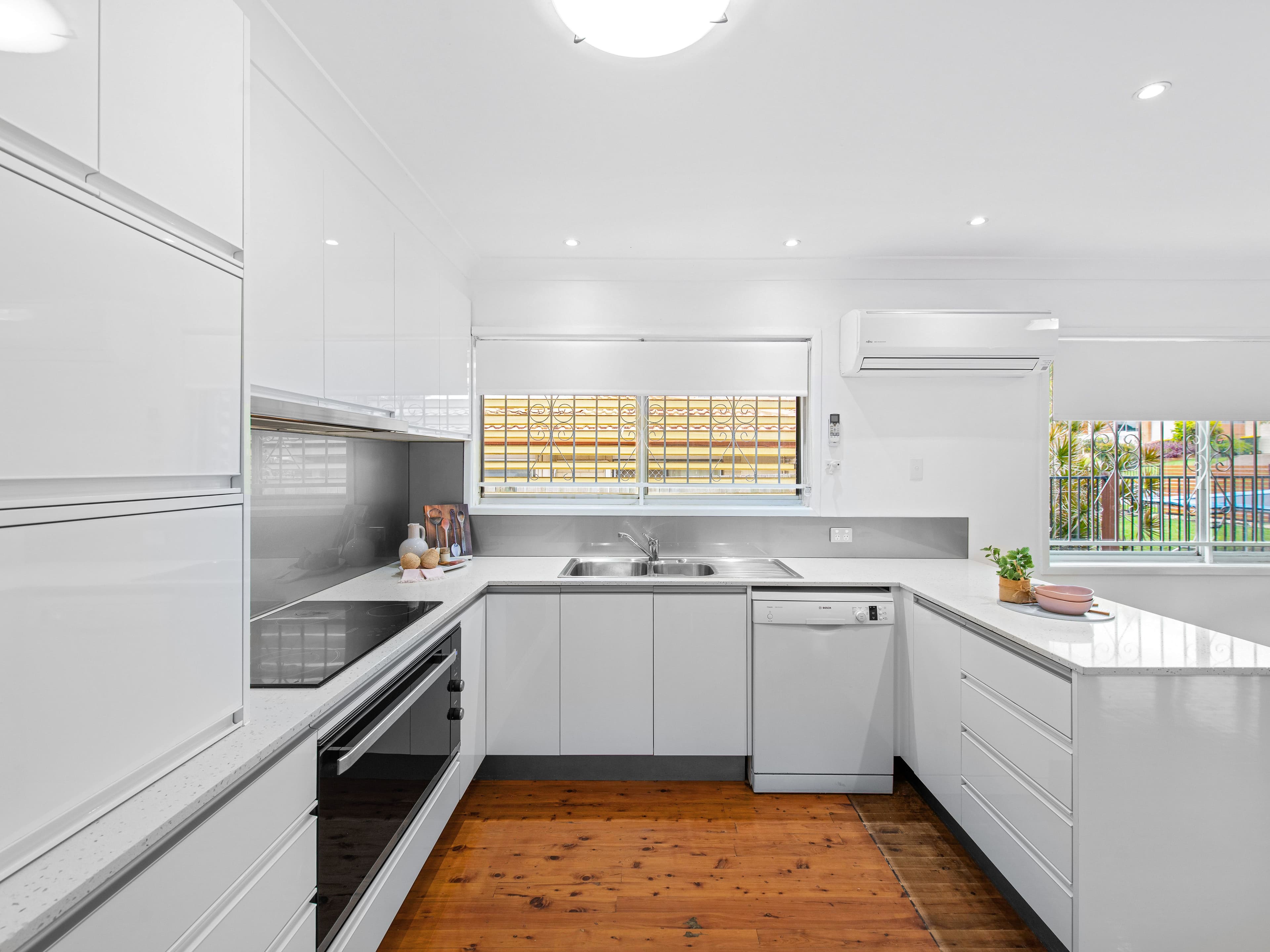 37 Honeysuckle Street, Mansfield QLD 4122, Mansfield - Thumbnail 7