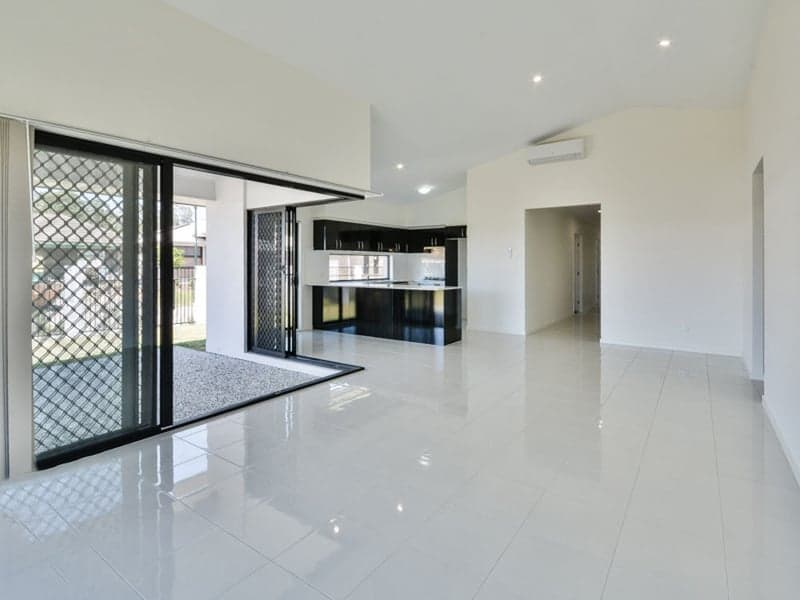 9 Severn Place, Pelican Waters - Thumbnail 4