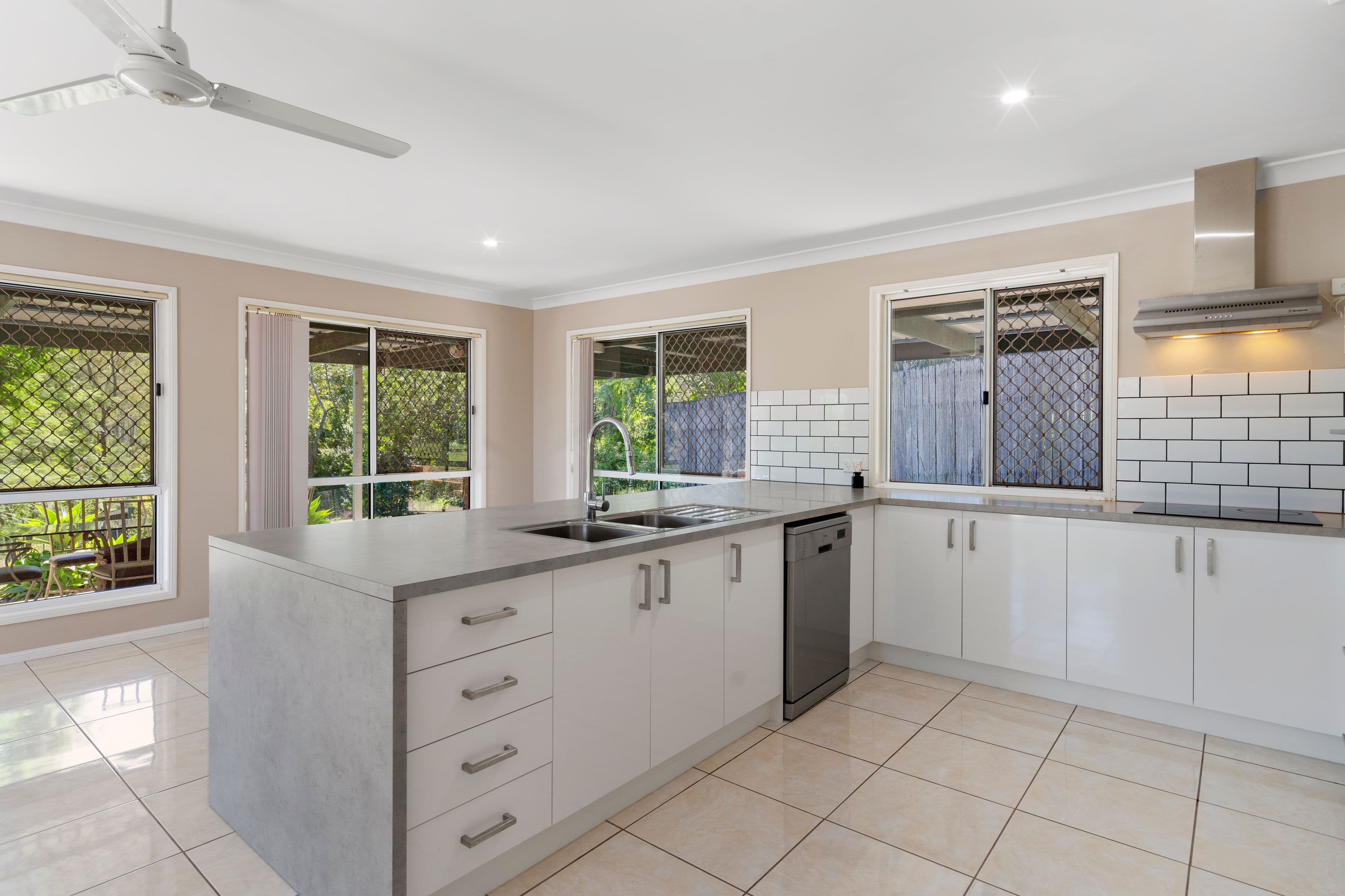5-9 Windon Close, Kooralbyn QLD 4285, Kooralbyn - Thumbnail 6