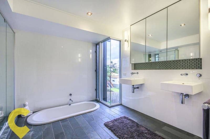 77 Gracemere Street, Newmarket - Thumbnail 8