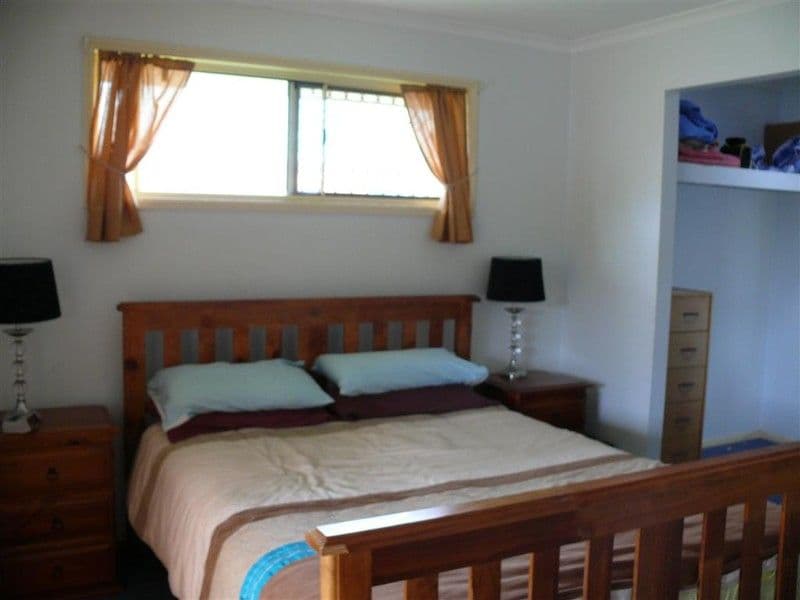 13 Cassandra Crescent, Urangan QLD 4655, Urangan - Thumbnail 4