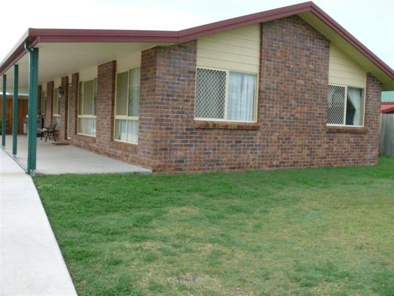 13 Cassandra Crescent, Urangan QLD 4655, Urangan - Thumbnail 7
