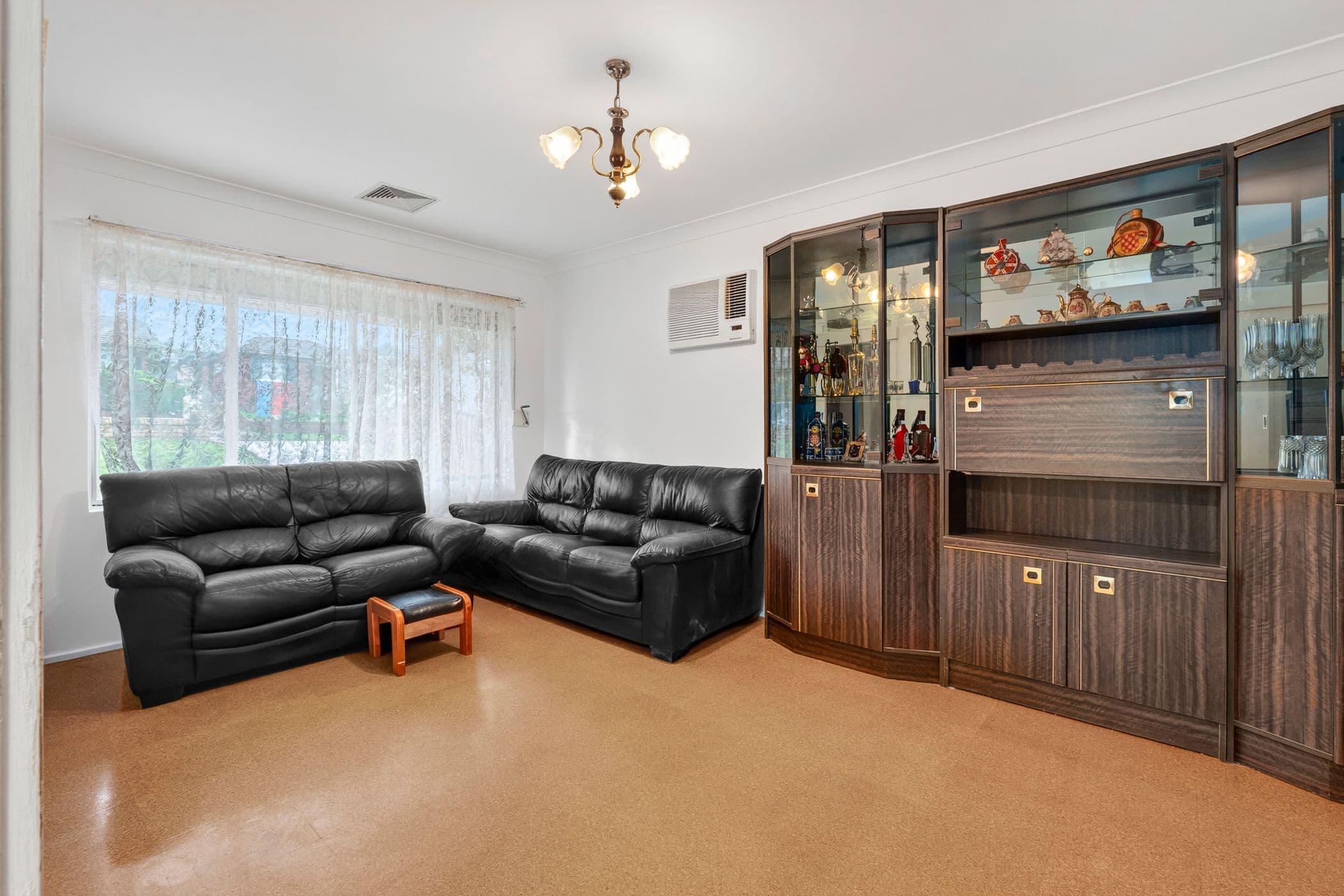 45 Athabaska Avenue, Seven Hills NSW 2147, Seven Hills - Thumbnail 4