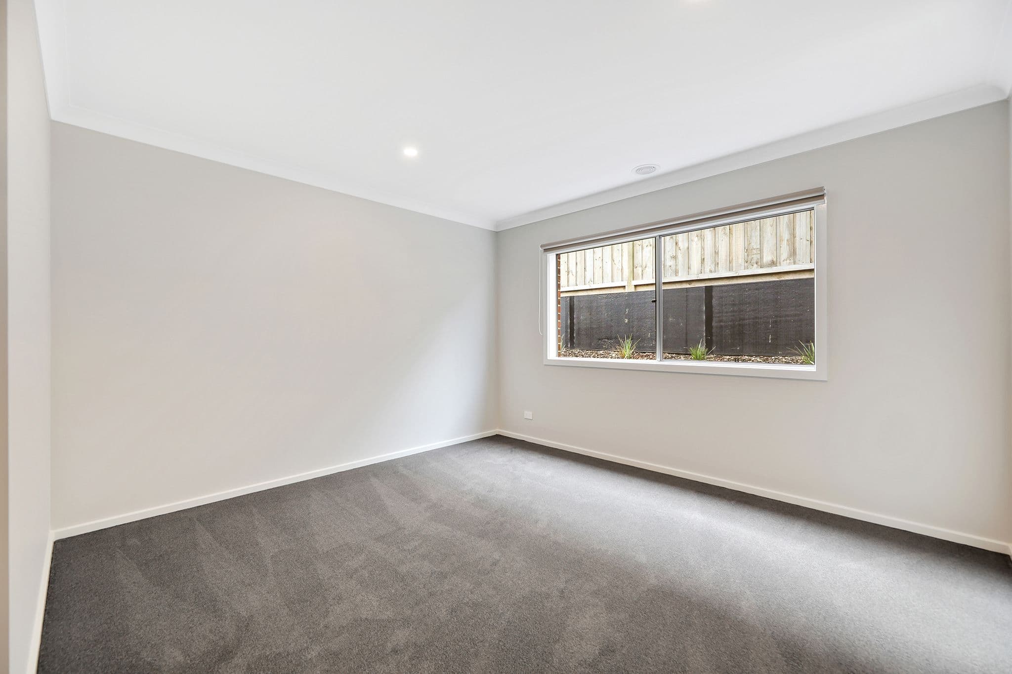 13 Southern Close, Drouin VIC 3818, Drouin - Thumbnail 6