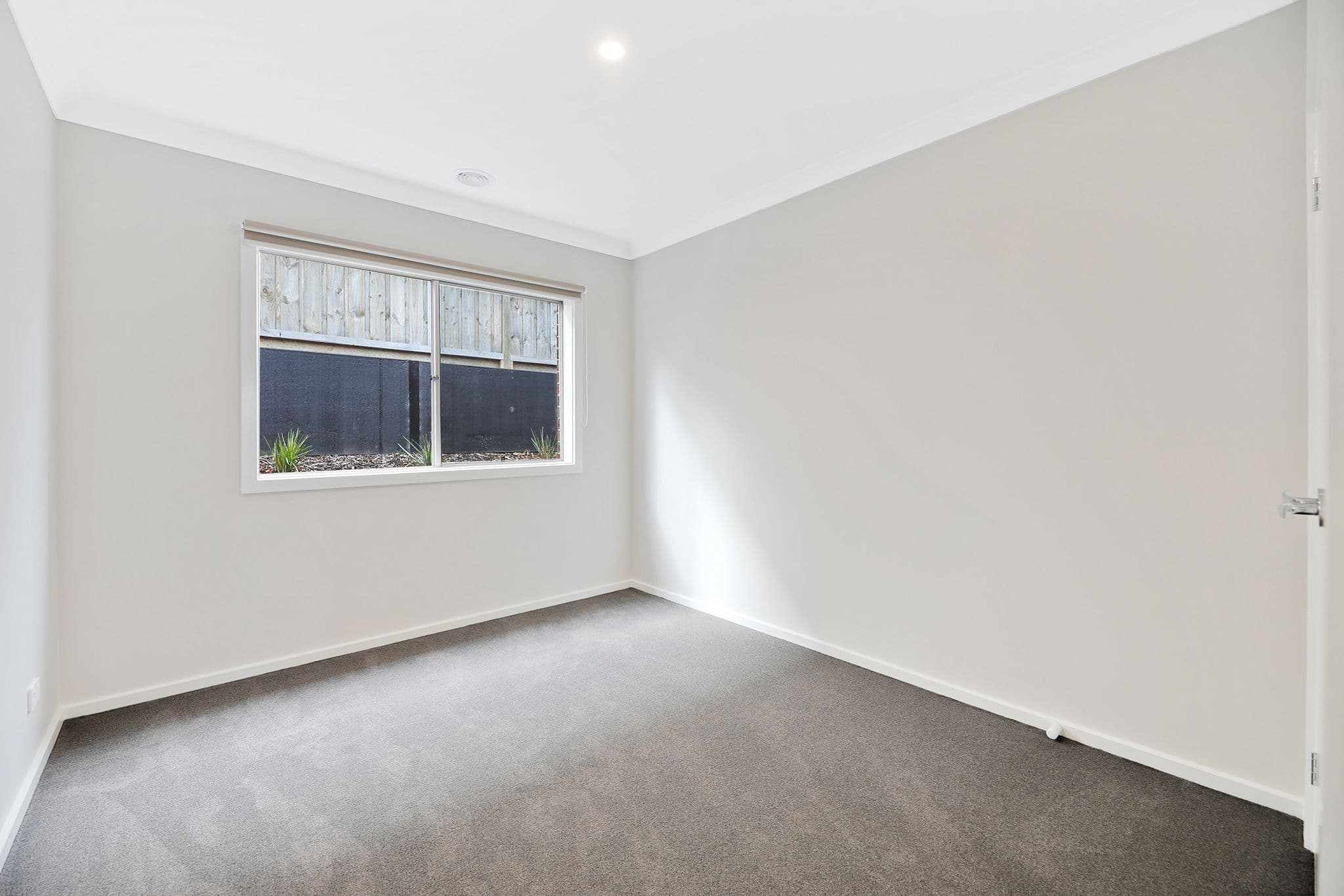 13 Southern Close, Drouin VIC 3818, Drouin - Thumbnail 7