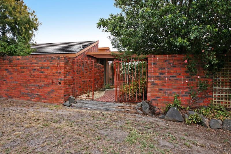 13 Gloucester Street, GROVEDALE VIC 3216, Grovedale - Thumbnail 2