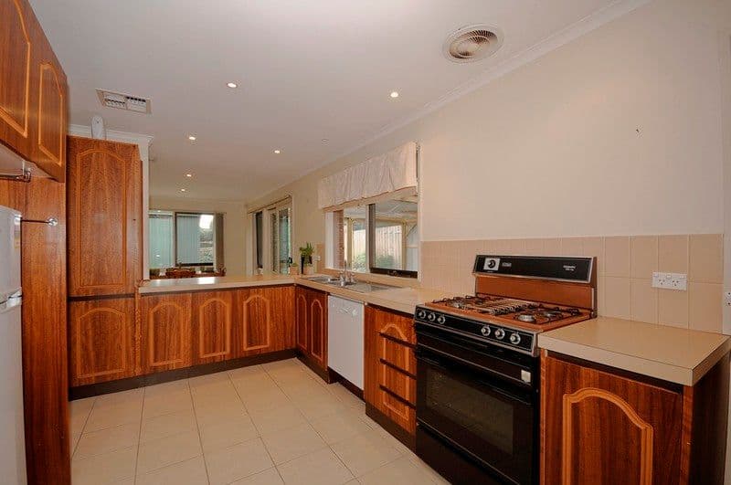 87 PLYMOUTH Road, CROYDON HILLS VIC 3136, Croydon Hills - Thumbnail 3