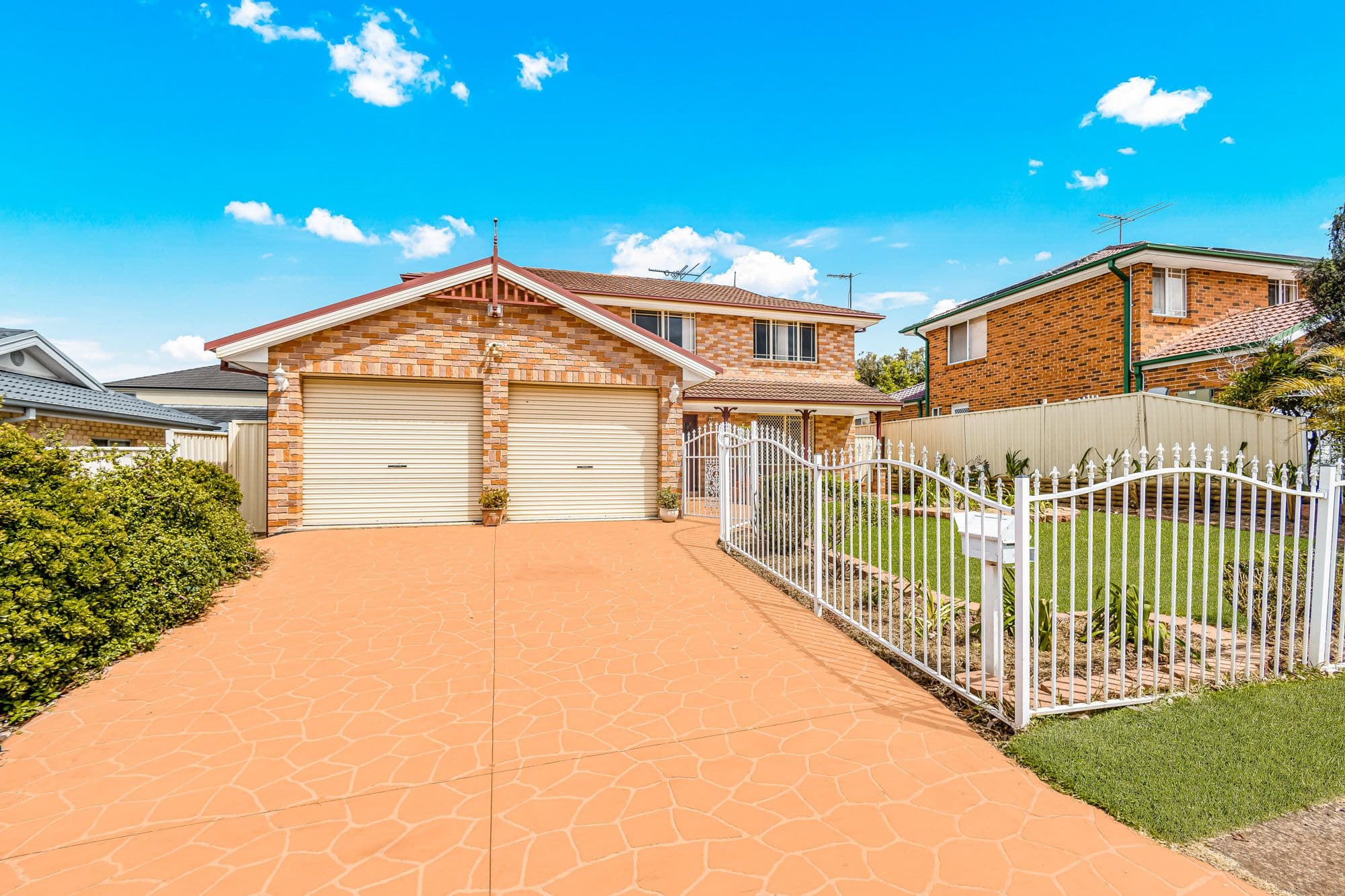 52 Mitchell Drive, West Hoxton NSW 2171, West Hoxton - Thumbnail 2