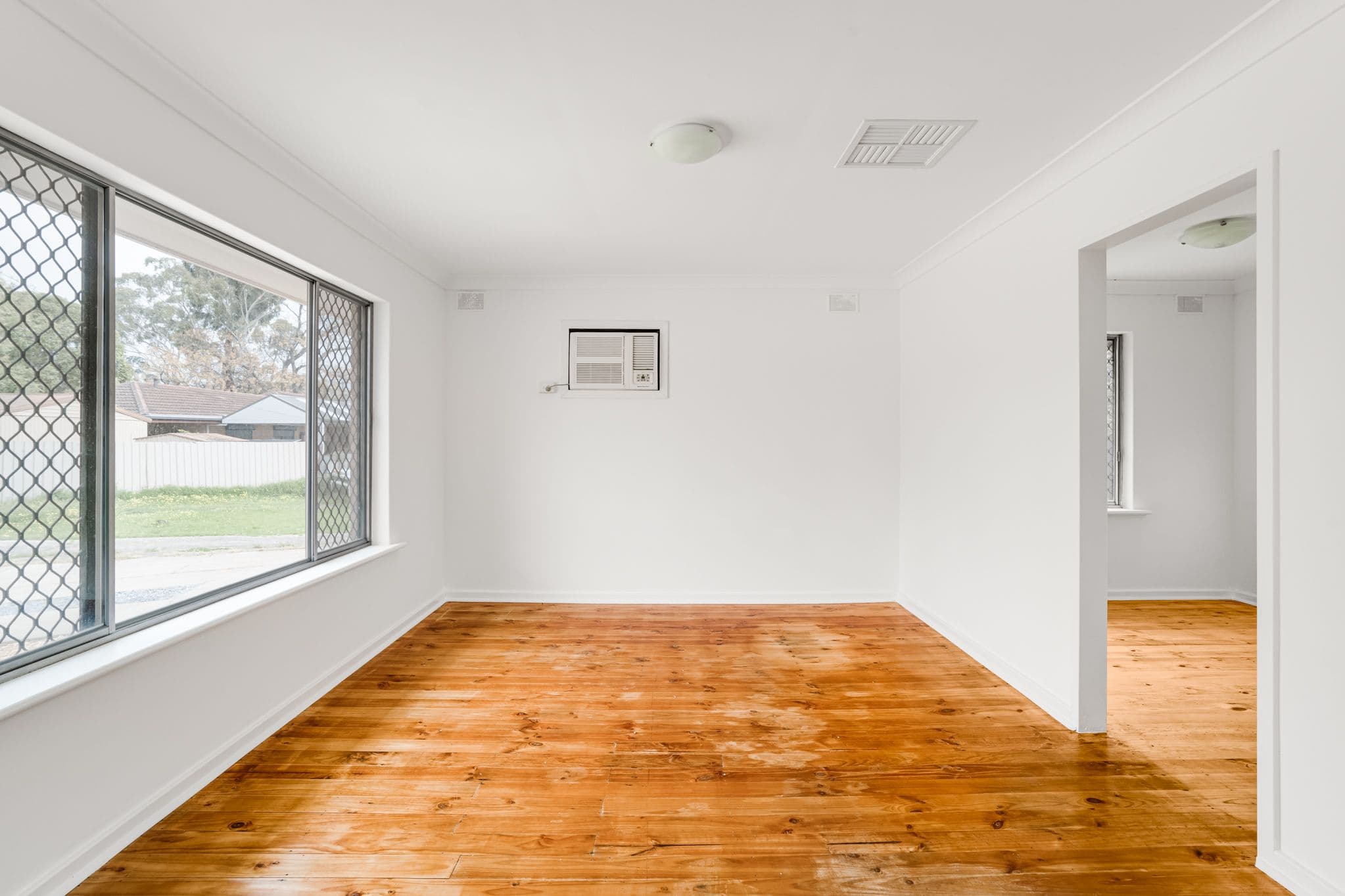 28 Collins Parade, Hackham SA 5163, Hackham - Thumbnail 4