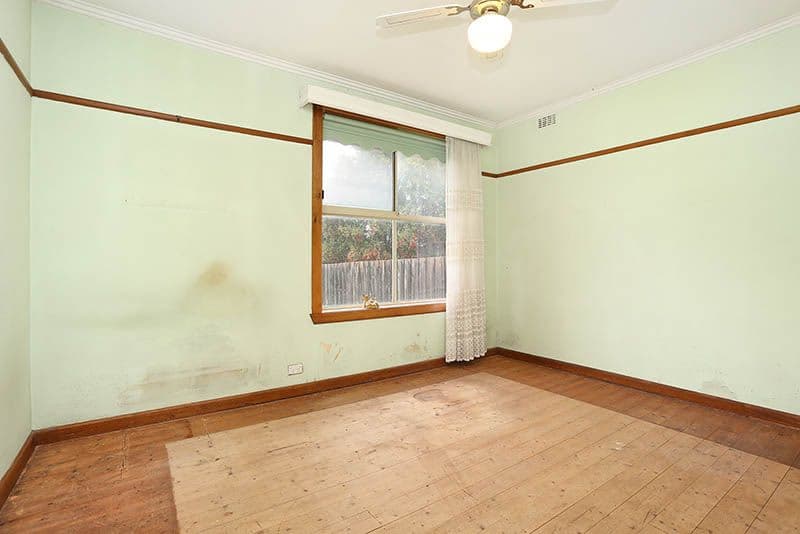 10 Cuthbert Road, Reservoir VIC 3073, Reservoir - Thumbnail 5