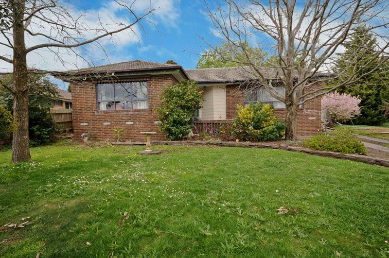 32 VISTA Drive, CHIRNSIDE PARK VIC 3116, Chirnside Park - Image 1