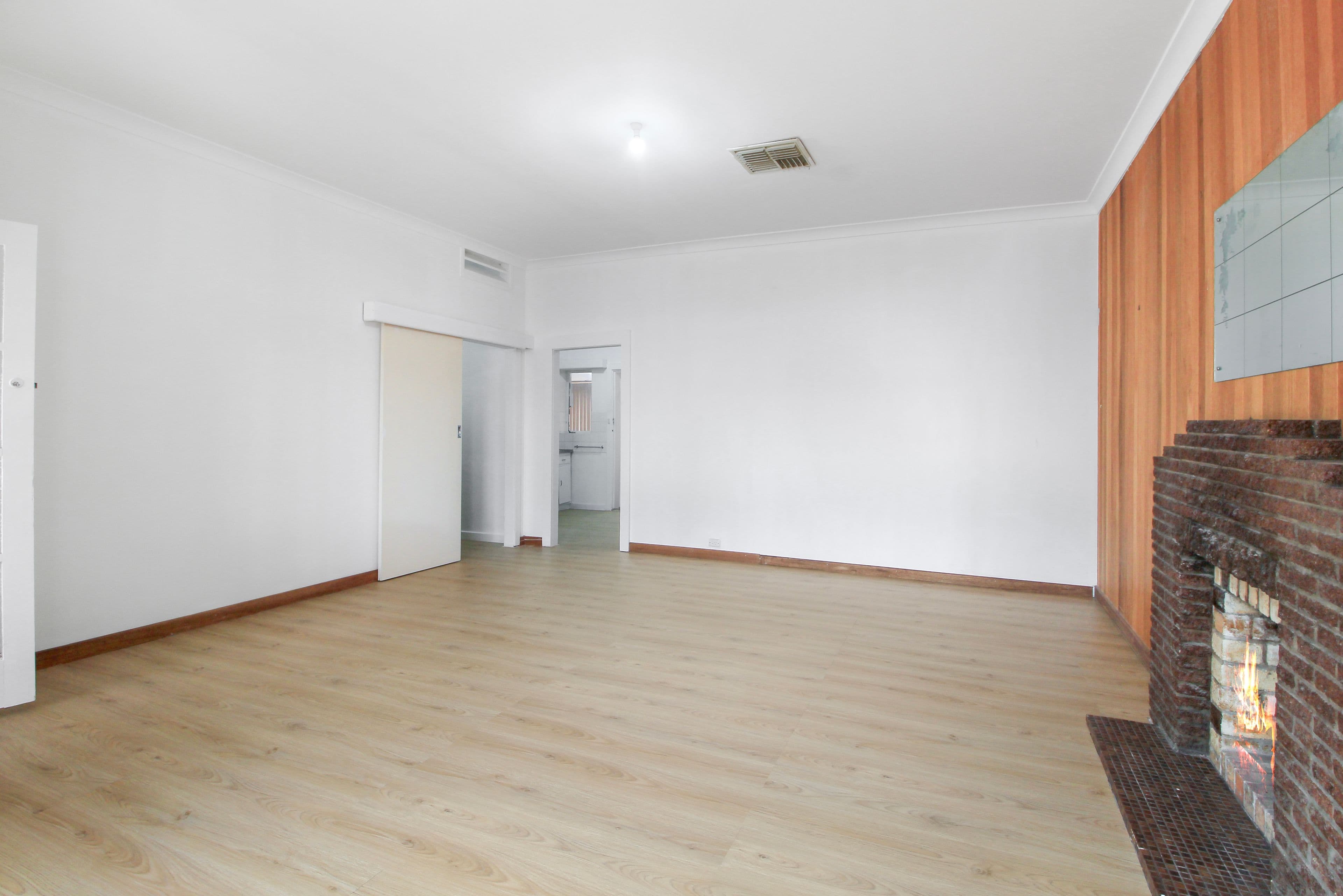 10 Clark Street, Berri SA 5343, Berri - Thumbnail 3