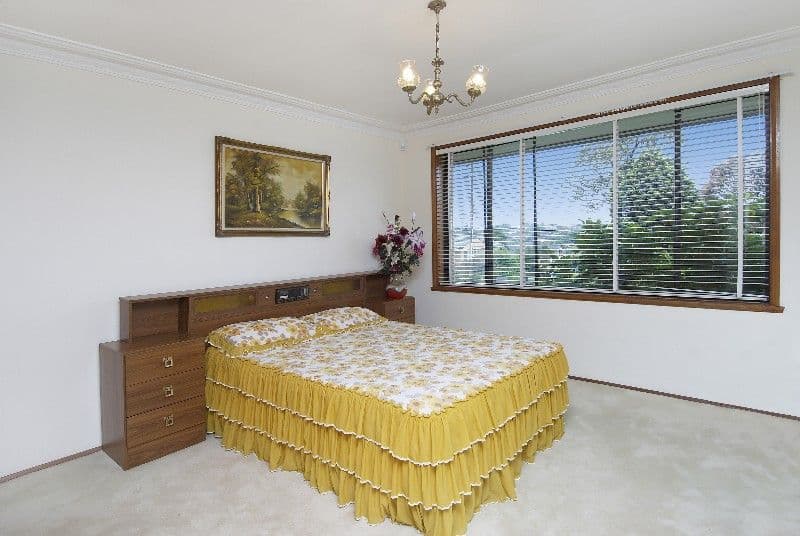 89 Caroline Chisholm Drive, WINSTON HILLS NSW 2153, Winston Hills - Thumbnail 3