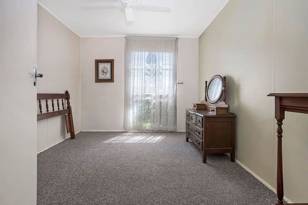 23 Tobruk Street, Cobden VIC 3266, Cobden - Thumbnail 7