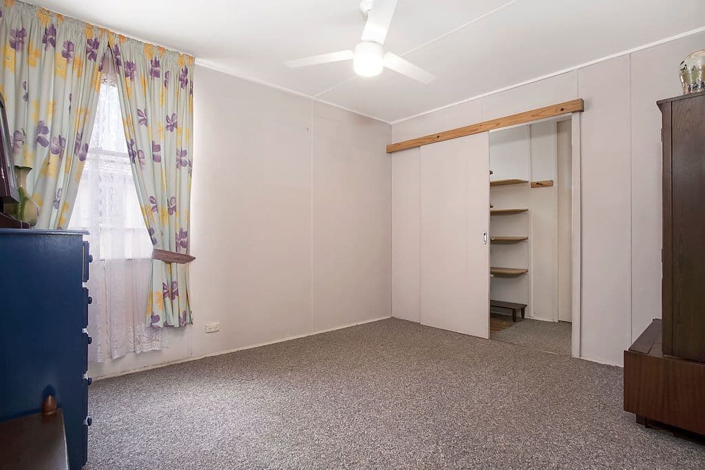 23 Tobruk Street, Cobden VIC 3266, Cobden - Thumbnail 8