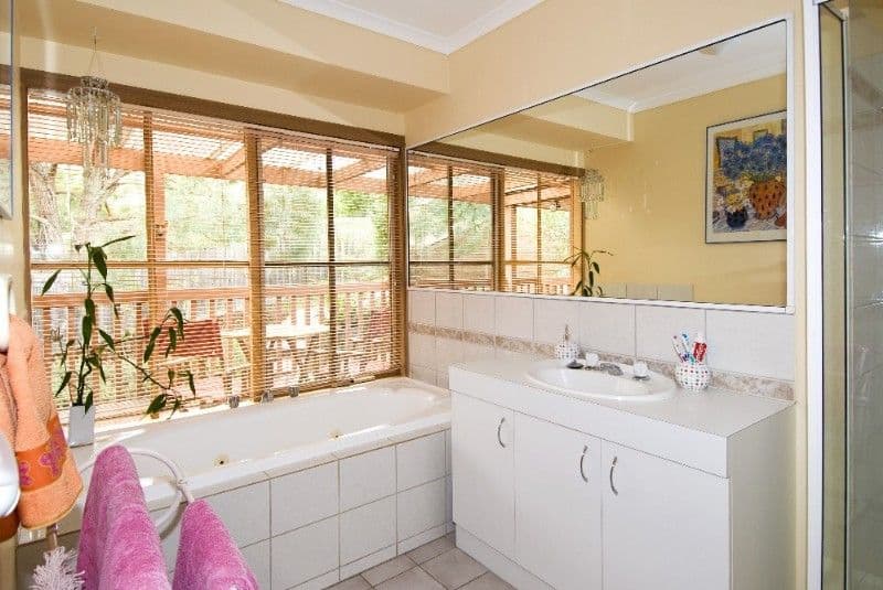 17 James Cook Drive, DIAMOND CREEK VIC 3089, Diamond Creek - Thumbnail 8