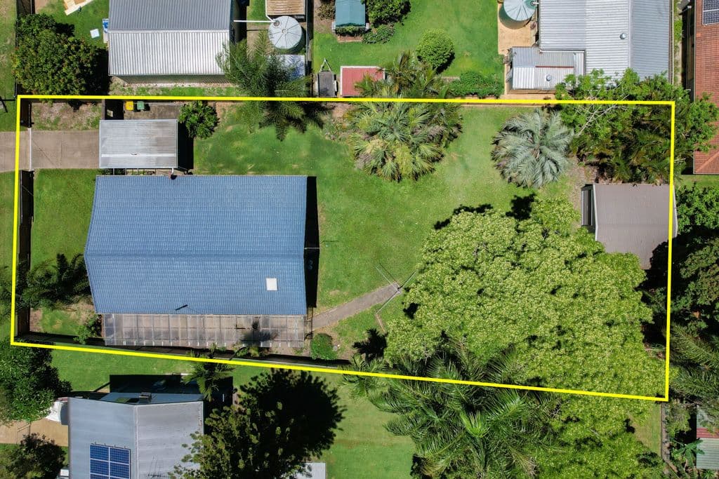 6 Carlisle Street, Morayfield QLD 4506, Morayfield - Thumbnail 2