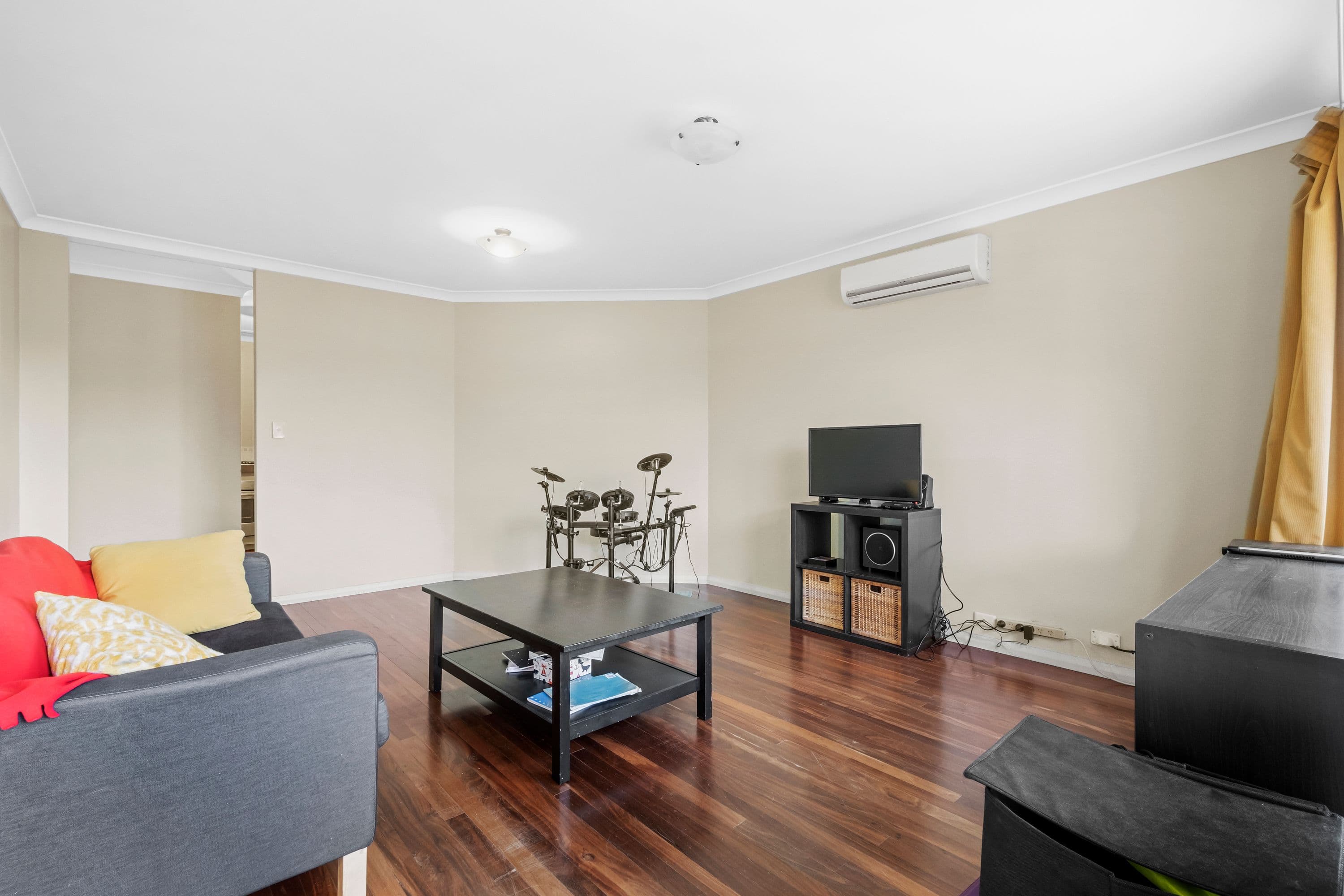 9 Hastie Close, Brookdale WA 6112, Brookdale - Thumbnail 4