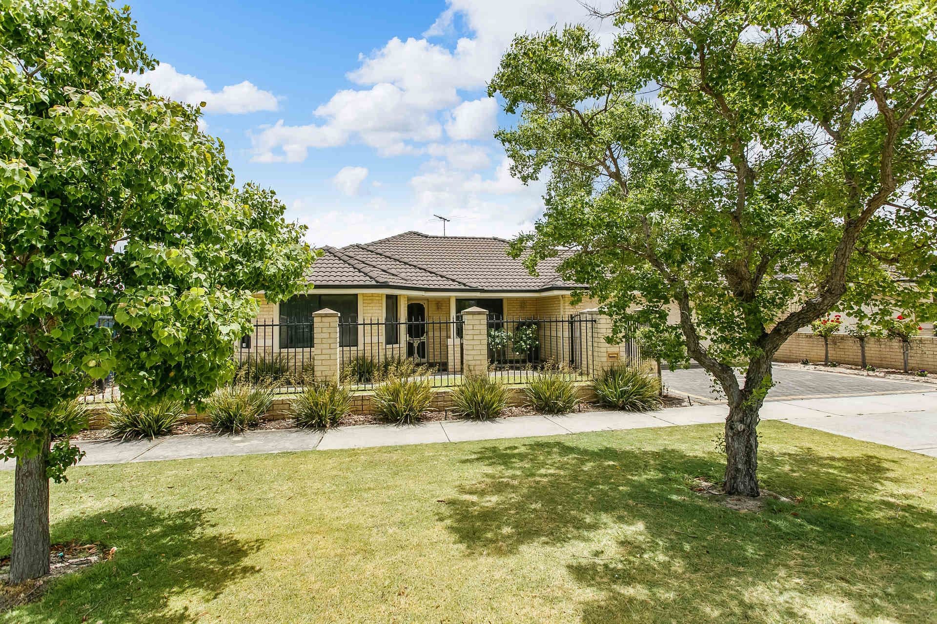 43 Wheeler Street, Morley WA 6062, Morley - Thumbnail 2