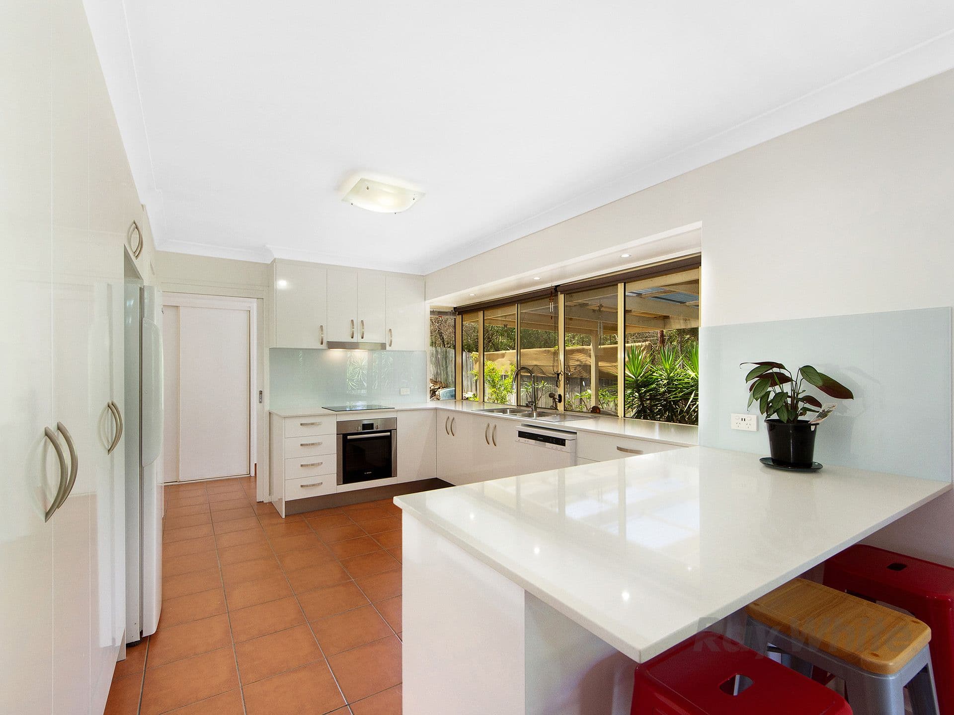 11 Lahey Court, Ormeau QLD 4208, Ormeau - Thumbnail 5