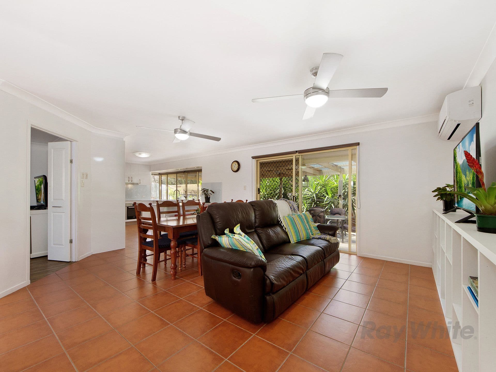 11 Lahey Court, Ormeau QLD 4208, Ormeau - Thumbnail 8