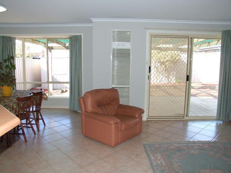 11 Glastonbury Way, CRAIGMORE SA 5114, Craigmore - Thumbnail 3