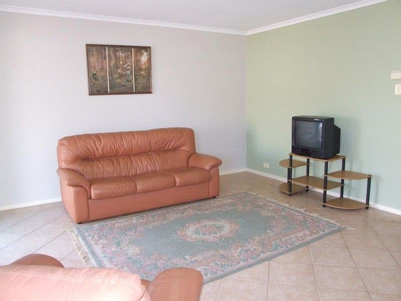 11 Glastonbury Way, CRAIGMORE SA 5114, Craigmore - Thumbnail 6