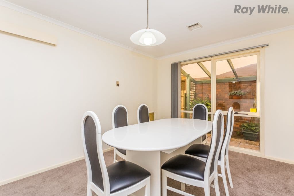 30 Rutherglen Way, Taylors Lakes VIC 3038, Taylors Lakes - Thumbnail 5