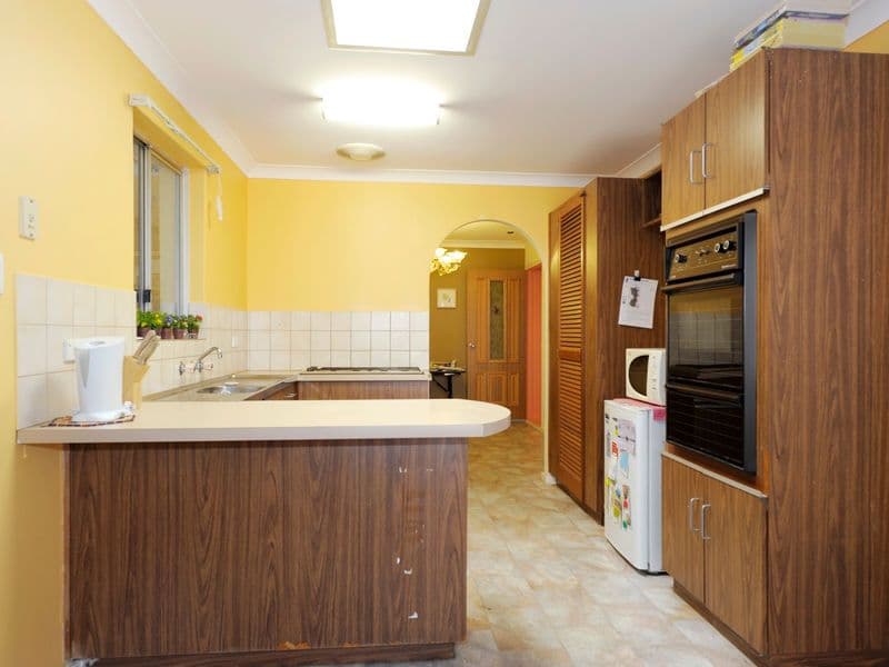 11 Gilba Close, HILLMAN WA 6168, Hillman - Thumbnail 3
