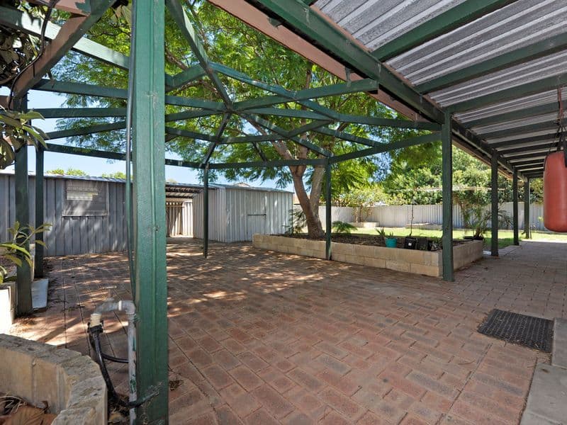 11 Gilba Close, HILLMAN WA 6168, Hillman - Thumbnail 4