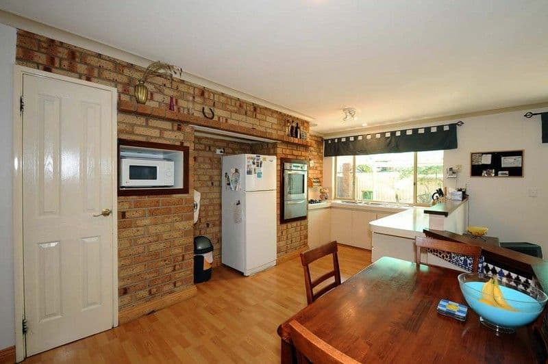 28 Leeuwin Parade, ROCKINGHAM WA 6168, Rockingham - Thumbnail 4