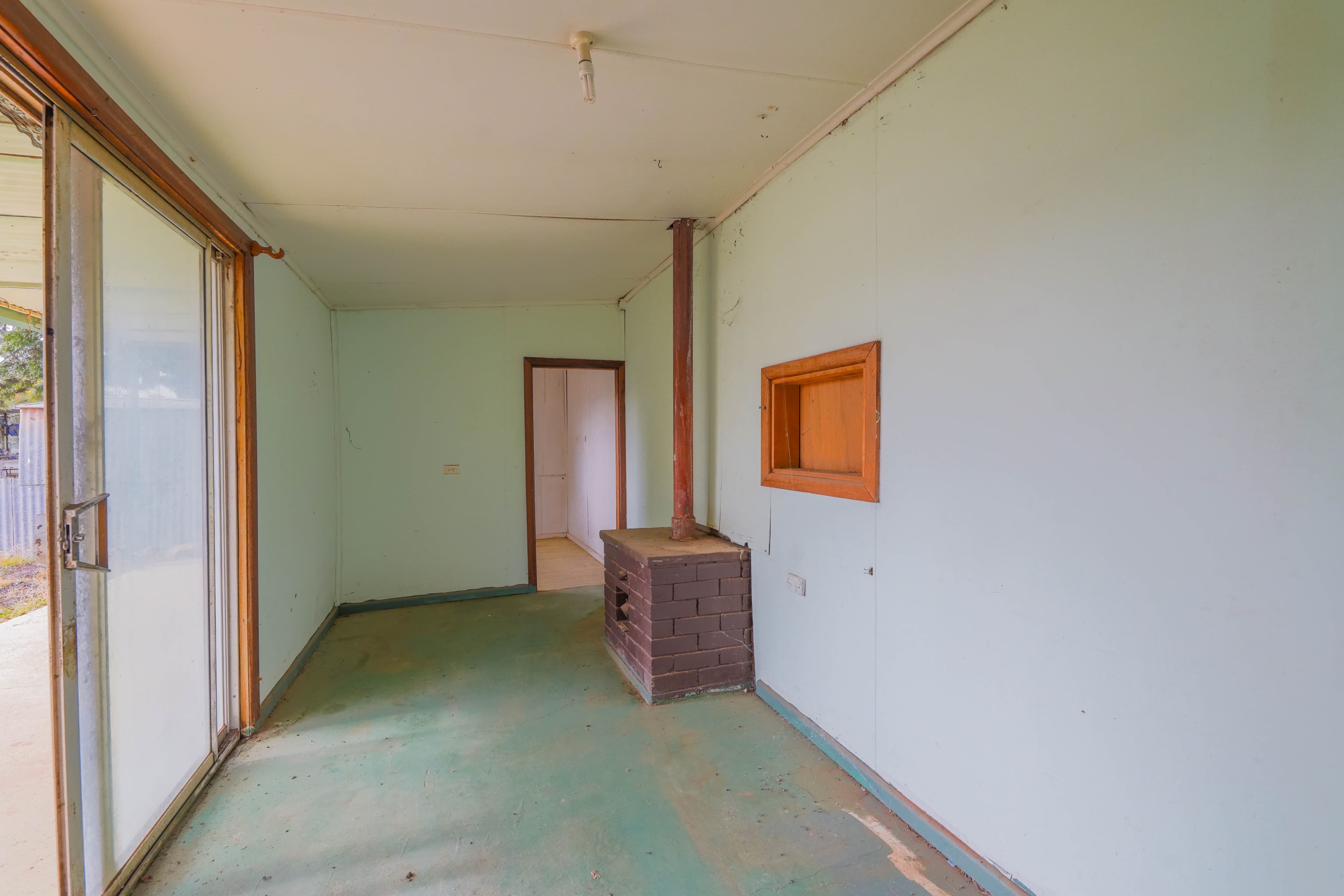 89 Pine Street, West Wyalong NSW 2671, West Wyalong - Thumbnail 7