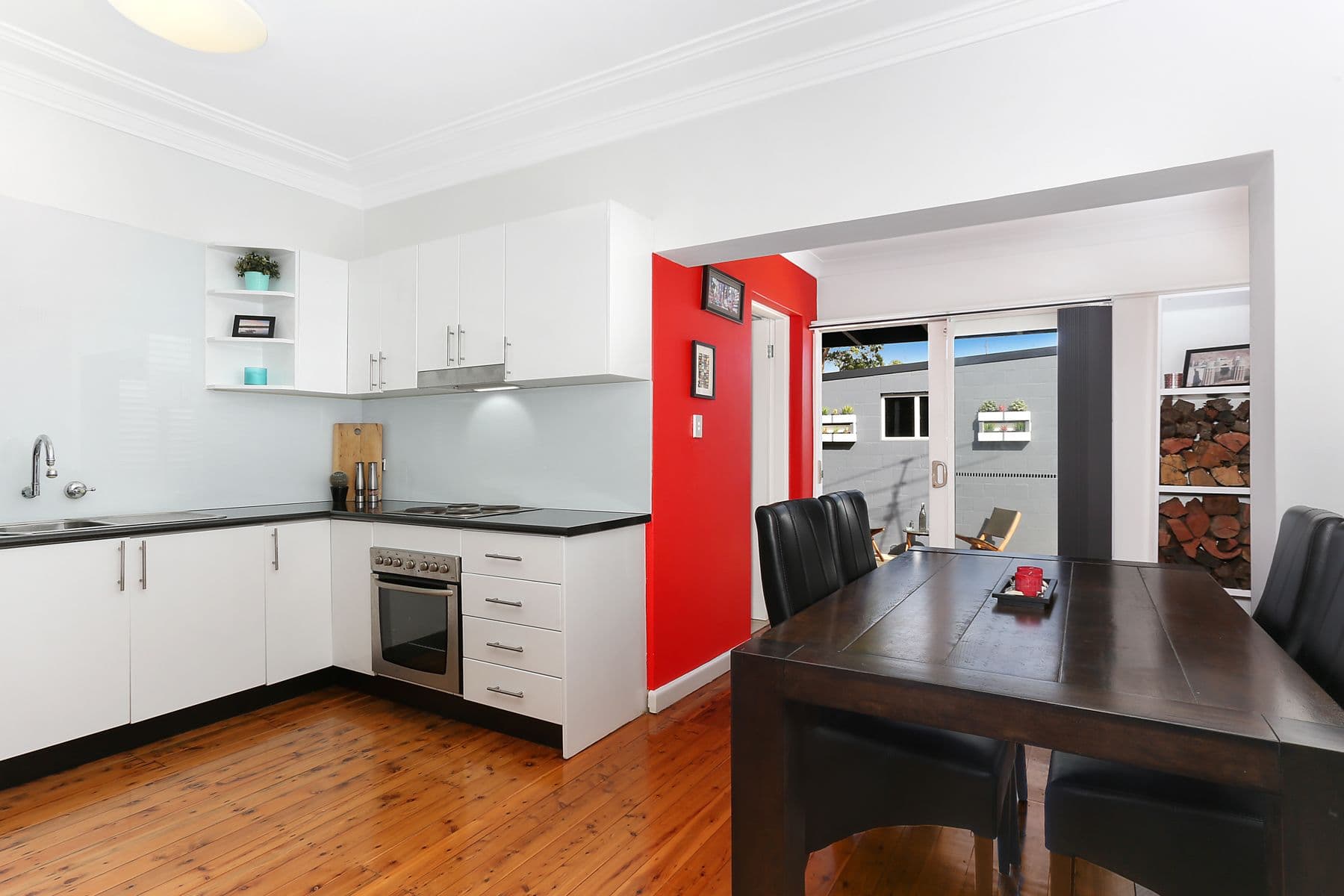 1 Garden Street, Eastlakes - Thumbnail 3