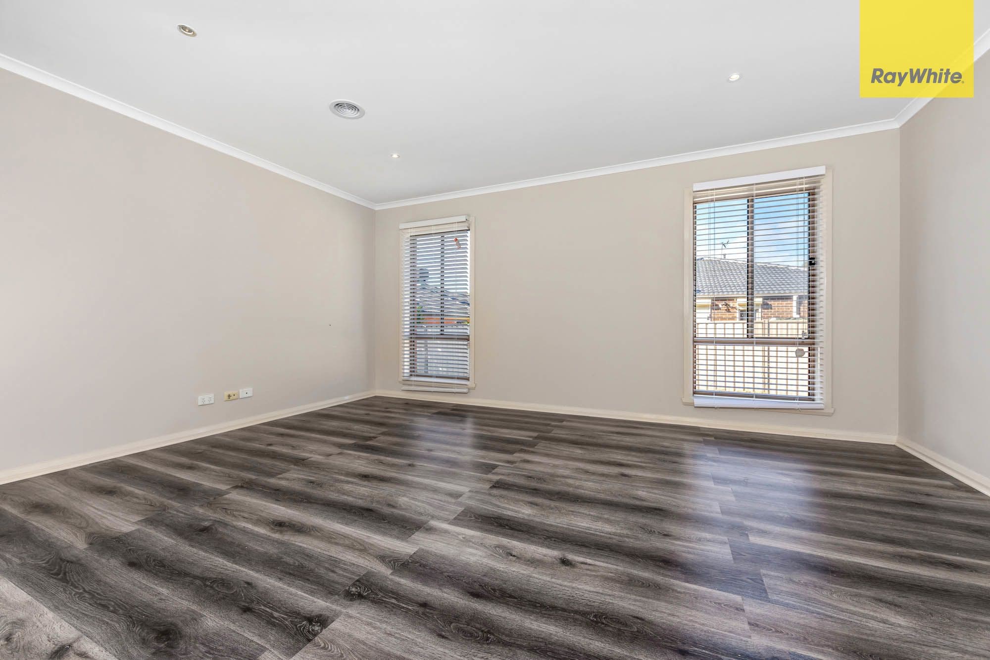9 Warin Road, Cairnlea VIC 3023, Cairnlea - Thumbnail 6