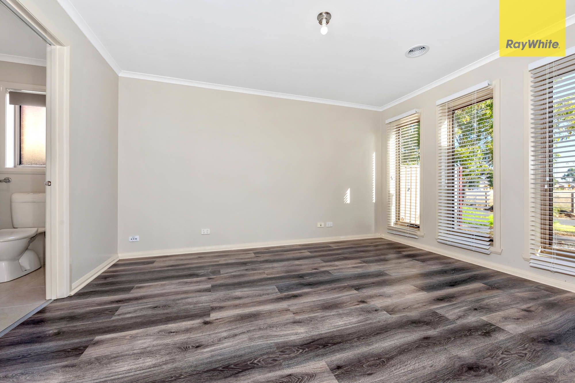 9 Warin Road, Cairnlea VIC 3023, Cairnlea - Thumbnail 8