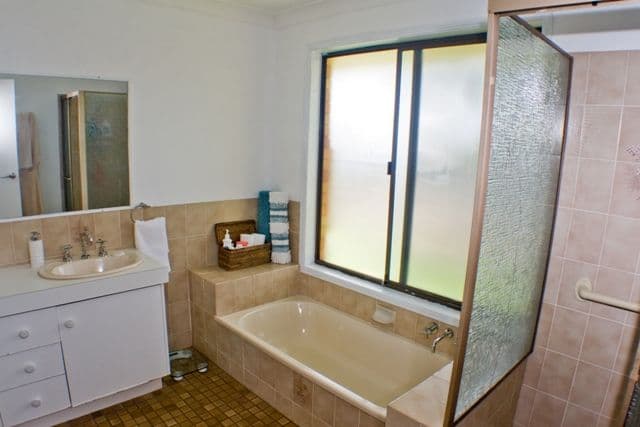 84 Ironbark Street, ELANORA QLD 4221, Elanora - Thumbnail 8