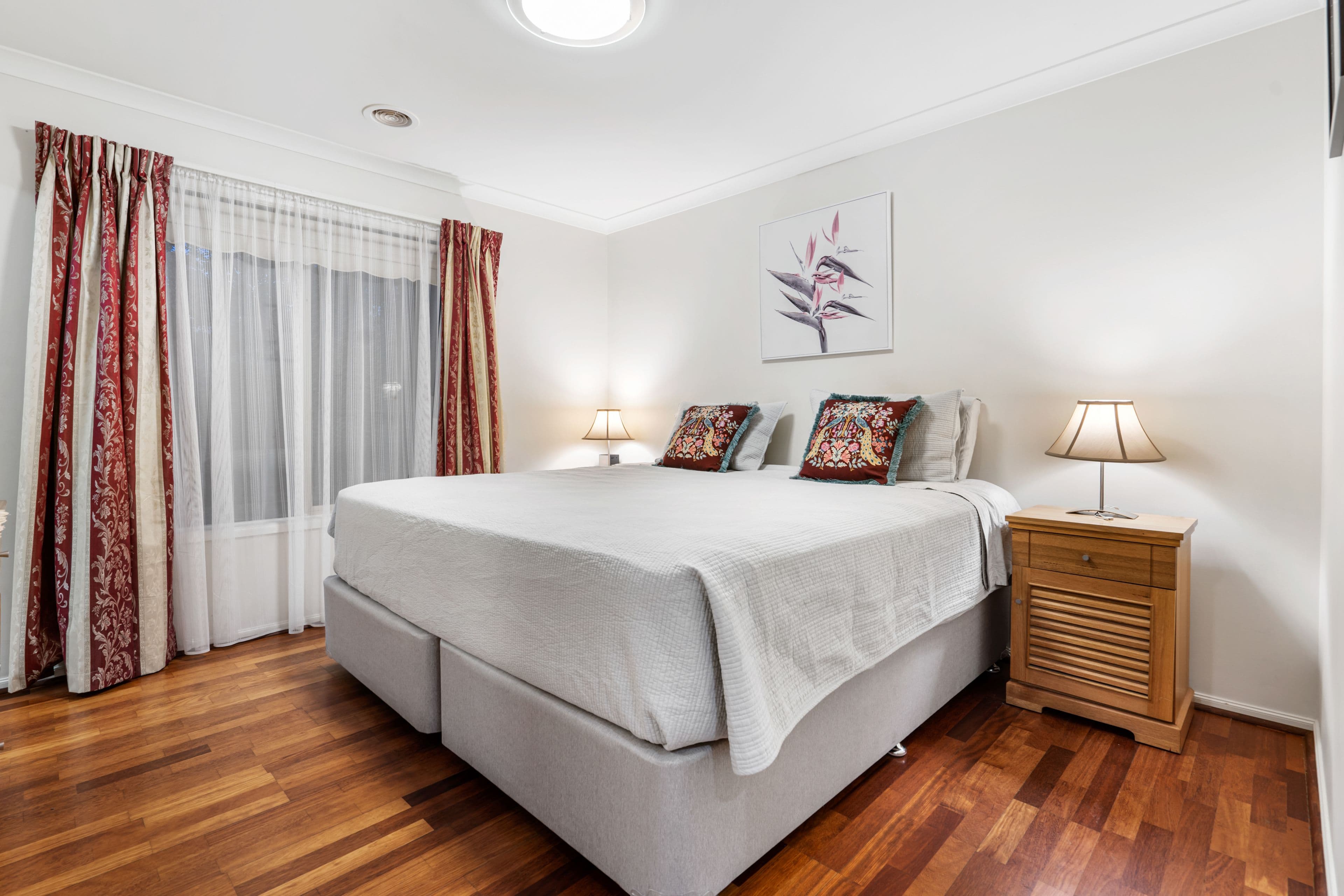 26 Dobell Crescent, Caroline Springs VIC 3023, Caroline Springs - Thumbnail 7
