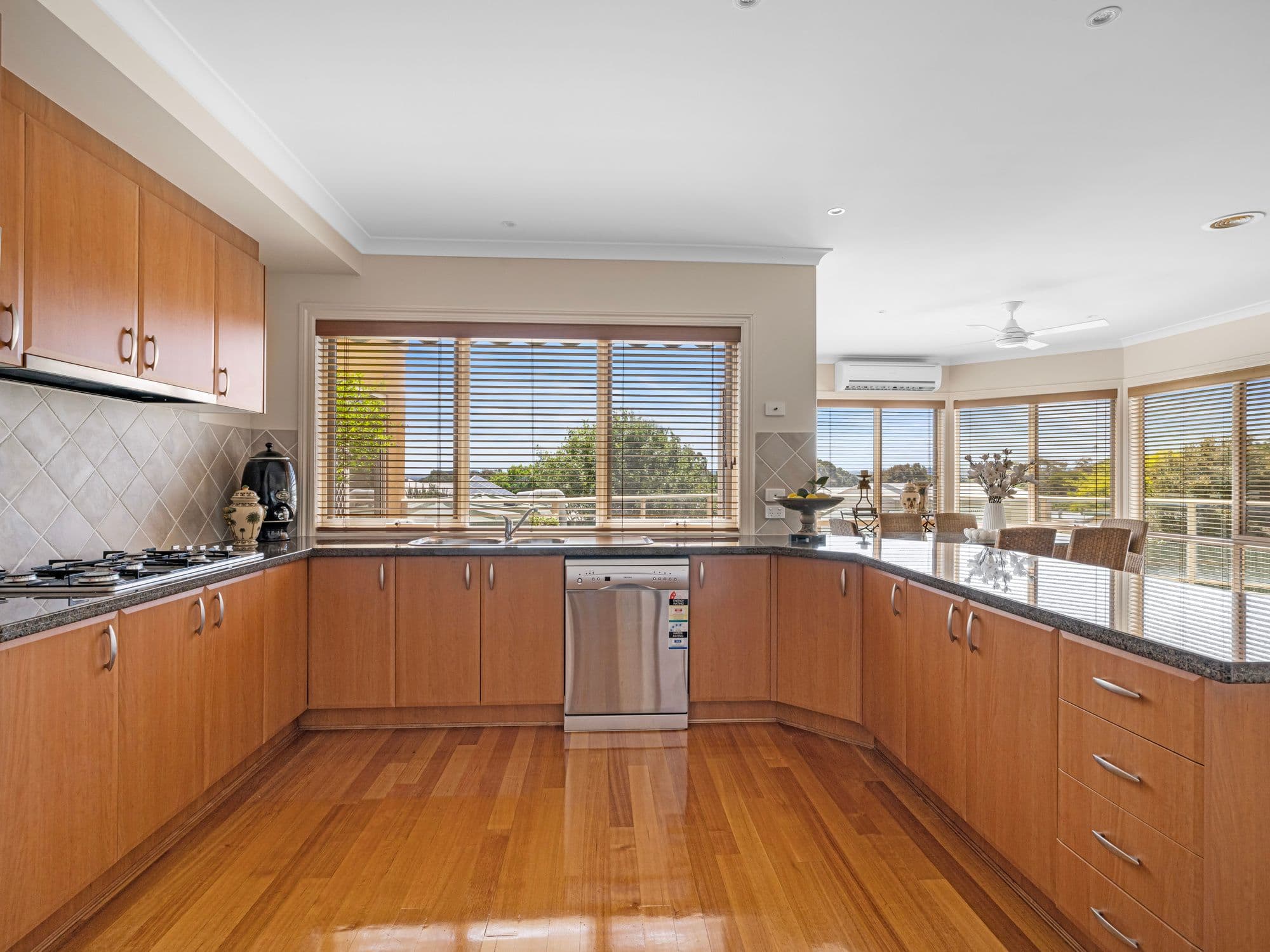 16 Hagelthorn Street, Wonthaggi VIC 3995, Wonthaggi - Thumbnail 8