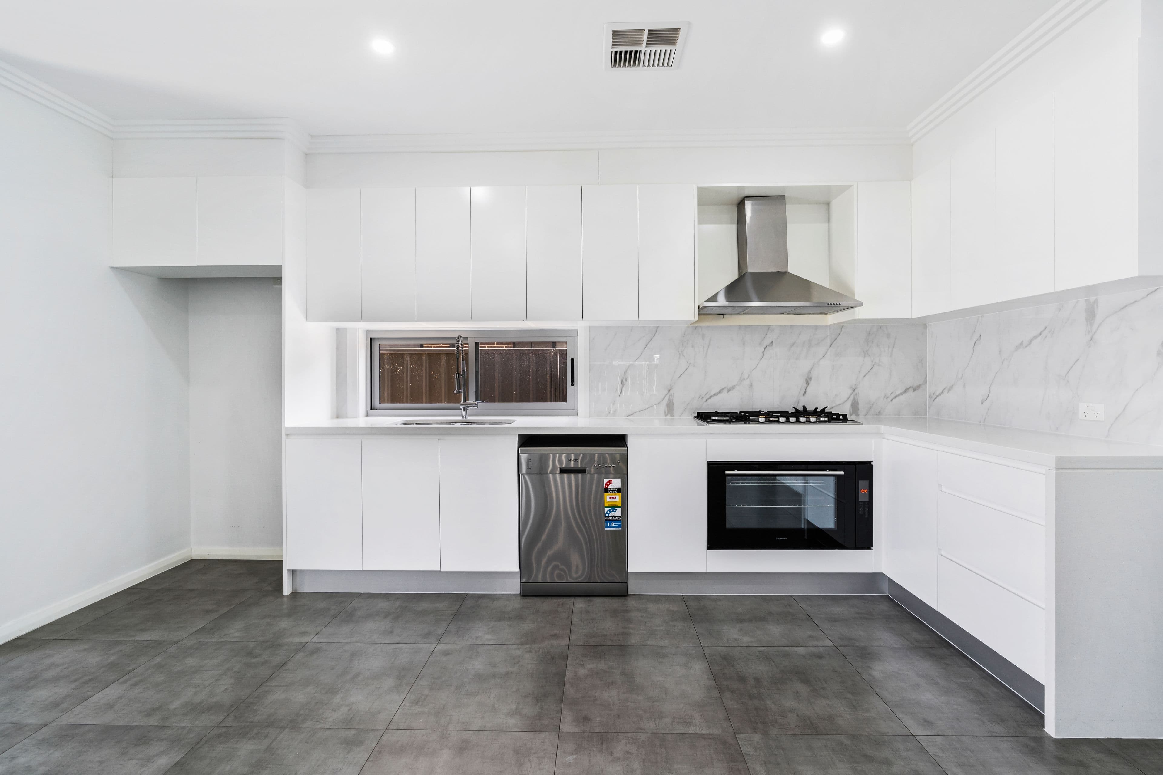 30A Firewheel Circuit, Gregory Hills NSW 2557, Gregory Hills - Thumbnail 3