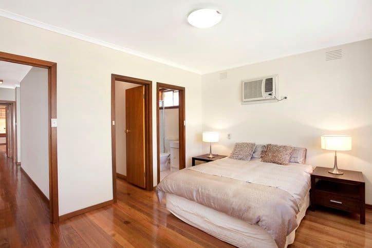28 Thompsons Road, BULLEEN VIC 3105, Bulleen - Thumbnail 4