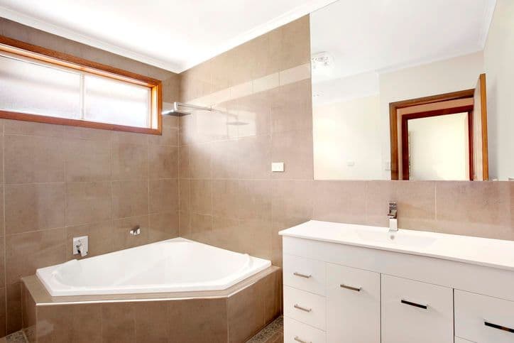 28 Thompsons Road, BULLEEN VIC 3105, Bulleen - Thumbnail 5