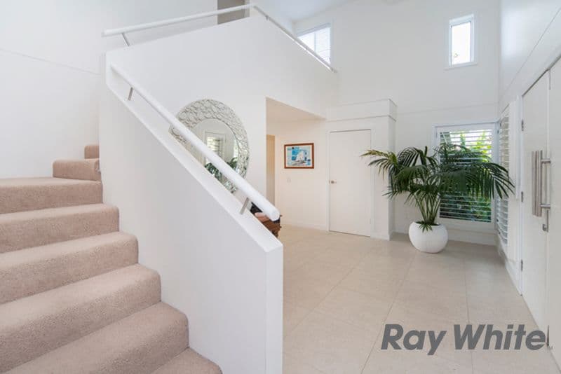 5821 Coveside Lane, Sanctuary Cove QLD 4212, Sanctuary Cove - Thumbnail 3